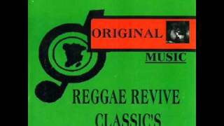 Reggae George  Fight On My Own with Dub Version [upl. by Lepley]