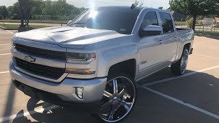 Silverado on 28”s with a leveling kit [upl. by Esidnak]