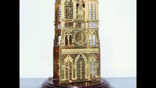 PHOTOSHOOT NOTRE DAME HERMLE FRANKLIN MINT Mantel Clock Germany TRANSLUCENT DomeSKELETON [upl. by Rodoeht]