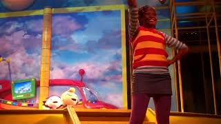 Disney Junior – Live on Stage  Disneys Hollywood Studio 20111225 [upl. by Jaynes]