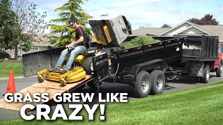 Great Way To Load Grass In Dump Trailer w Walker Mower T25i [upl. by Deer]