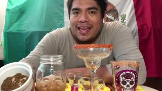 Receta Margarita de tamarindo con tequila y sal de gusano [upl. by Ymer344]