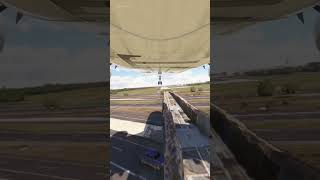 Bottom view of the airplane when landing shorts [upl. by Tobe]