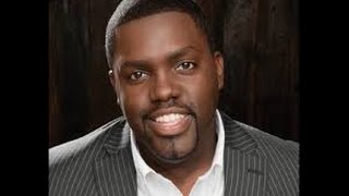 quotGive Us Your Heartquot William McDowell with lyrics [upl. by Flanders]