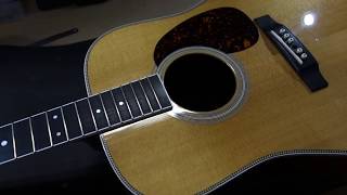 How to Spot DrynessLow Humidity Damage in an Acoustic Guitar [upl. by Airdnaxela]