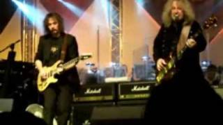 Barclay James Harvest featuring Les Holroyd  RocknRoll Lady [upl. by Nimsay]