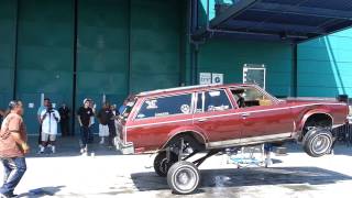 Lowrider Station Wagon goes 85 inches [upl. by Noerb365]