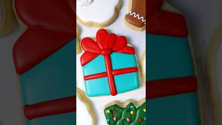 Present cookie 🎁🎅 cookiedecoratingvideo cookies christmas cookiesinspiration royalicing baking [upl. by Hennessey]