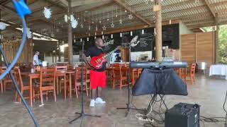 Roatan live bandance ft Jensen and Clintocover songs [upl. by Krilov]