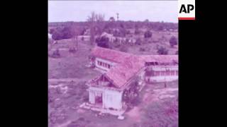 SYND 3 9 80 KHMER ROUGE VICTIMS MASS GRAVE [upl. by Rafter]