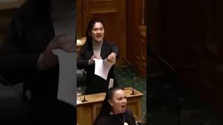 New Zealand parliament shorts song [upl. by Bathsheba309]