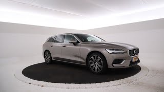 Volvo V60 20 T8 Twin Engine AWD Inscription [upl. by Enialahs]