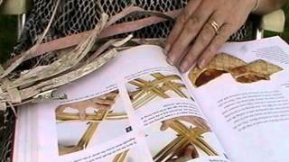 Nancy Today How to make a Birchbark slipper 1 ASMR Birchbark weaving basket making tutorial [upl. by Whitnell]