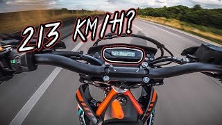 TOPSPEED mit der KTM 690 SMCR 2019  EDGESOFSUPERMOTARD [upl. by Crescin998]