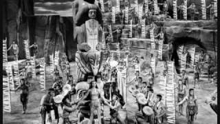 THE TOTEM POLE AN INTERCULTURAL HISTORY [upl. by Anemolif]