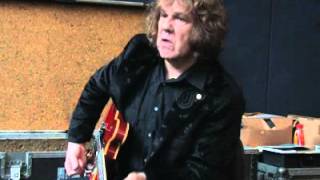 Gary Moore shreds blues rock and jazz [upl. by Mccarty]