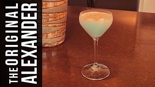 ✨the “original” Alexander Cocktail 🍸 made with gin [upl. by Havot23]