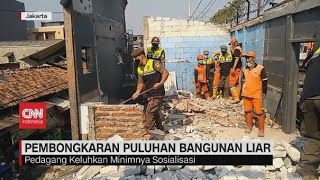 Pembongkaran Puluhan Bangunan Liar [upl. by Oileve]