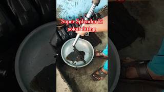 Supar splendor ke sokar ki oil seel kese change karte hai 🤔🏍️ rishbroyal automobile shorts yt [upl. by Hsejar]