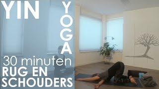 Yin Yoga  rug en schouders  30 minuten  EsTaYoga [upl. by Pirbhai102]