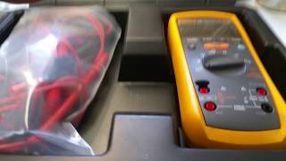 FLUKE 1587 Insulation Multimeter [upl. by Sura]