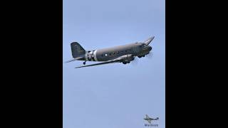 C47D Dakota Douglas DC3 lowpass ww2warbirds aviation vintageaircraft dday [upl. by Anahsor]