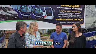 Prefeito Roberto Bergamasco entrega 3 Ônibus e uma Van para Associação dos Estudantes de Perdizes MG [upl. by Feldt678]