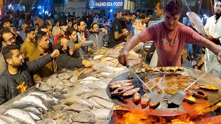 POPULAR BENGALI FISH MASTER SELLING SPICY FRIED FISH amp CHARCOAL GRILLED FISH  BIGGEST FOOD STREET [upl. by Stulin353]