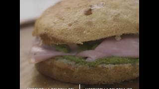 SPUNTINI CREATIVI  Panino con Mortadella Bologna [upl. by Evangelist]