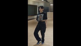 NOZE focus 카이 음 Mmmh Dance Practice [upl. by Anerda121]