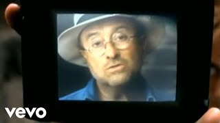 Lucio Dalla  Canzone Videoclip [upl. by Morlee]