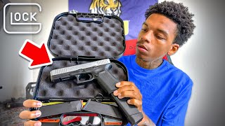 UNBOXING  GLOCK 17 GEN 5 [upl. by Augy58]