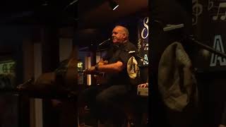 THE SLEEVEENS perform quotMcAlpines Fusiliersquot at Silky Sullivans irishmusic [upl. by Tansey]