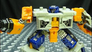 Earthrise Deluxe AIRWAVE EmGos Transformers Reviews N Stuff [upl. by Pierce]