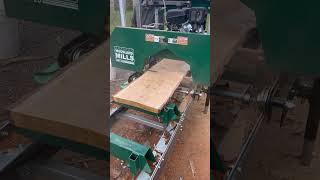 Using my woodlandmills HM126 to flatten a warped slab [upl. by Stafani]