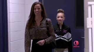 Dance Moms  Jeanette insults Kendall Season 4 Episode 10 [upl. by Aitsirt992]