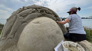 Grootste zandkunstwerk ooit op stadsstrand Vlaardingen [upl. by Gaddi]