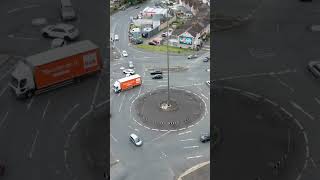 Swindons Magic Roundabout From Above Rotating swindon magicroundabout roundabout cars [upl. by Ariajay887]