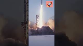 SpaceX launches amp catches a rocket booster spaceX starship science shorts viralshorts trending [upl. by Eerehs615]