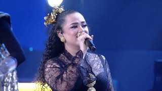 Kharisma Cinta Rio Febrian amp Wizzy [upl. by Eniretak]