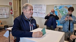 Elezioni Liguria Bucci alle urne quotCandidato presidente Chiamatemi Marco ma solo per oggiquot [upl. by Acisey]