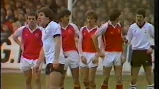 Rotherham United 2 Barnsley 4 Division Two 14th November 1981 [upl. by Orman814]