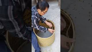 Bamboo weaving Bamboo handicraft art by the artisans hands Top good videos 211 [upl. by Lux]