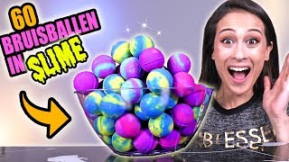 60 BRUISBALLEN MIXEN IN GIGANTISCH SLIJM  Slime Sunday [upl. by Ynafit]