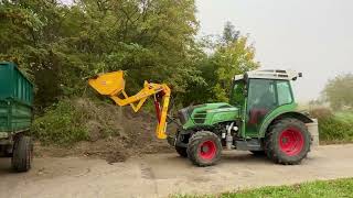 Fendt Vario 209F amp Ilmer Hecklader beim Anhänger beladen [upl. by Fianna598]