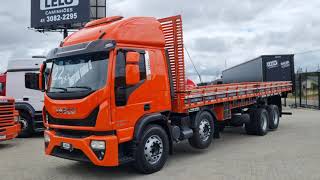 Iveco Tector 8x2 bitruck 31300 Autoshift Ano 22 Carroceria 950 mts [upl. by Bez]