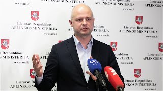 Draudimas prekiauti plastikine tara nuimamais kamšteliais – gamintojai prisitaikė o kaip žmonės [upl. by Orgell]