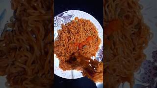 Is tarah se Maggie banaya hai Maggie recipe maggi shorts shortsvideo food shortsfeed short [upl. by Ermey700]