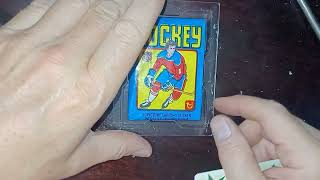 Opening a PSA 8 1979 TOPPS HOCKEY TEN CARD WAX PACK LOOKING FOR GRETZKEY RC OldWaxBreaker [upl. by Rickard]