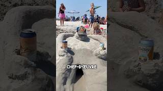 Les enfants font vivre leur chefdœuvre de sable avec les vagues 🌊😳 [upl. by Cariotta217]